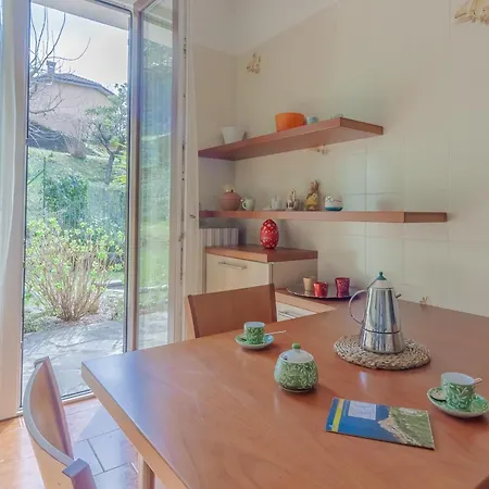 Candy House Casa de Férias Varenna